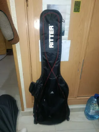 Funda Bajo Eléctrico Ritter Negra