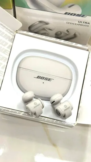 Bose Ultra Open Earbuds Cuffie True Wireless