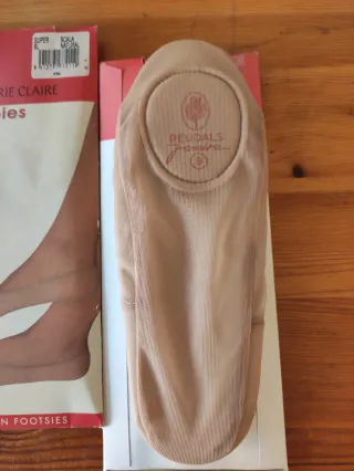 Lote Medias y Calcetines Daring Talla Única