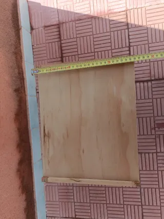 Mesita auxiliar madera y tela