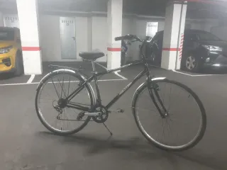 Bicicleta Paseo BH Negra Revisada