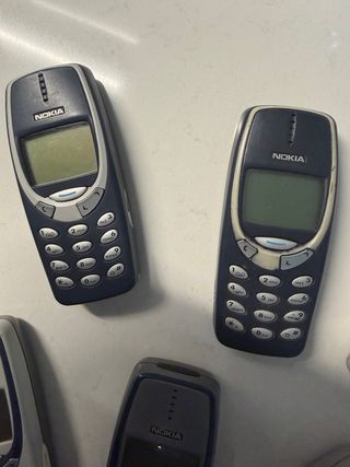Lotto 8 Nokia 3310 grigio/bianco