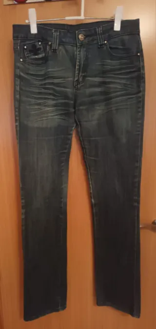 Conjunto chaleco y pantalón vaquero
