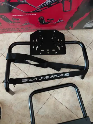 Next Level Racing FGT-LITE Cockpit