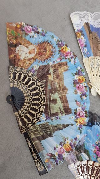 Abanicos de tela a 1€