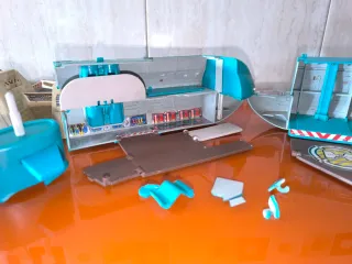 Base Submarino Neptuno Micro Machines