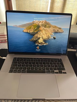 MacBook Pro 16” Argento