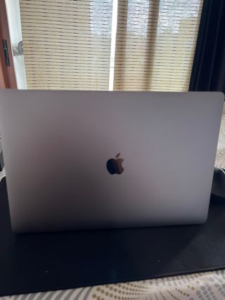 MacBook Pro 16” Argento