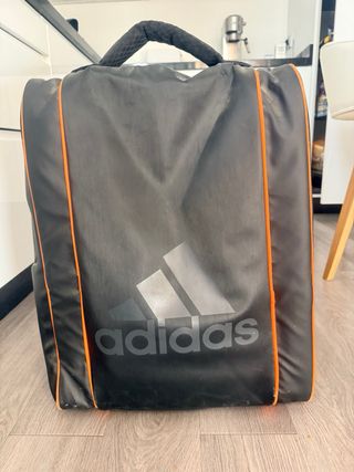 Paletero Adidas Negro y Naranja