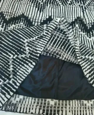 Falda Jaspeada Negra y Blanca