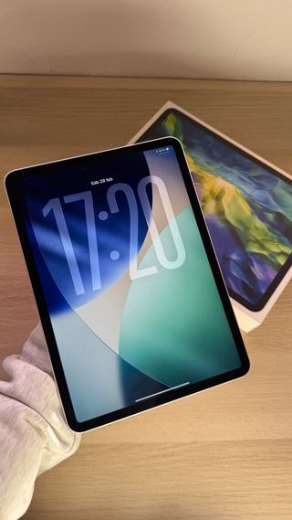 iPad Pro 11 M1 256GB con Accesorios