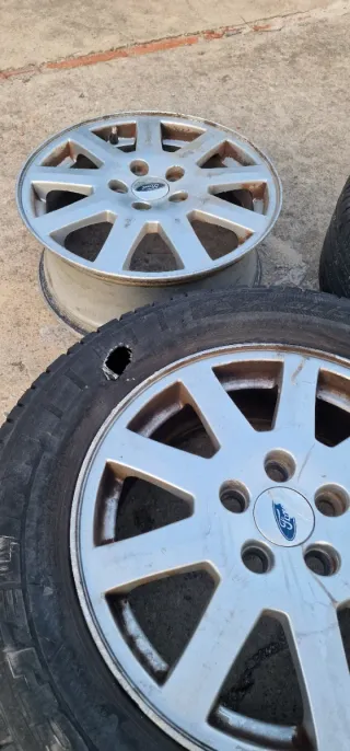 Llantas Ford Mondeo 2002 (4 unidades)