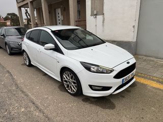 Ford Focus st-line 2016