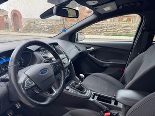 Ford Focus st-line 2016