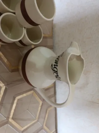 Juego jarrón y 5 vasos de cerámica