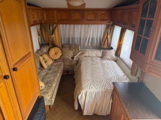 Caravana Hobby Prestige 425