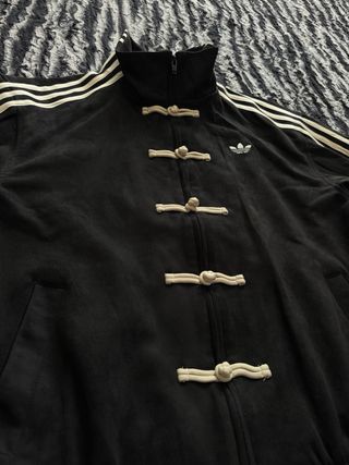 Adidas Año Nuevo Chino Chaqueta Negra