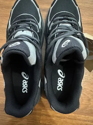 Asics Gel NYC Negras