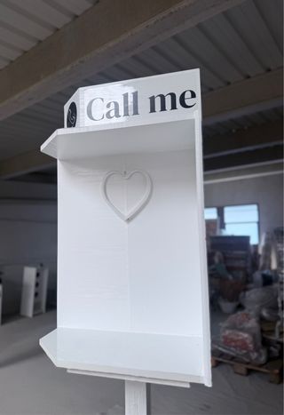 Cabina de teléfono vintage para bodas hecha a mano