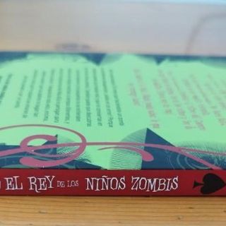 Su majestad el rey de los niños zombis