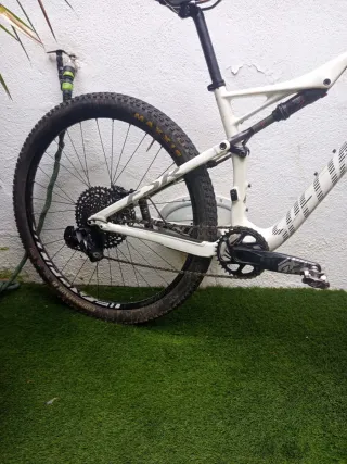 Specialized Epic Comp Carbono