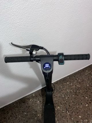 Patinete Eléctrico Cecotec Negro