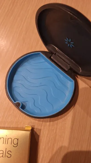 Cristalli pulizia Invisalign