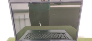 Clevo M761TU - Schermo difettoso