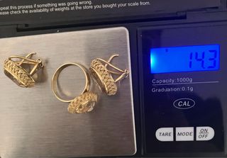 Conjunto Oro 18K Anillo y Pendientes