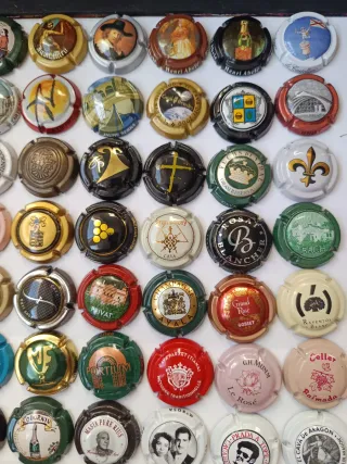 96 Chapas de Cava Colección
