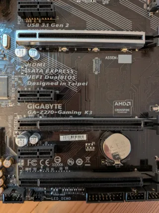 I5-7600K + Placa Base Gigabyte GA-Z270-Gaming K3