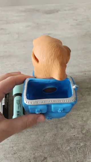 Portapenne cane con zainetto azzurro