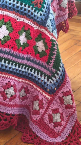 Manta crochet artesanal