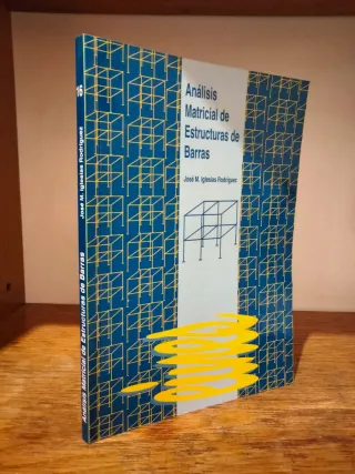 Libros variados tapa blanda, a 15 € cada uno