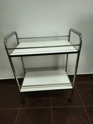 Carro auxiliar estética