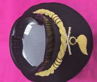 Cappello ufficiale tg. 57 con fregi dorati