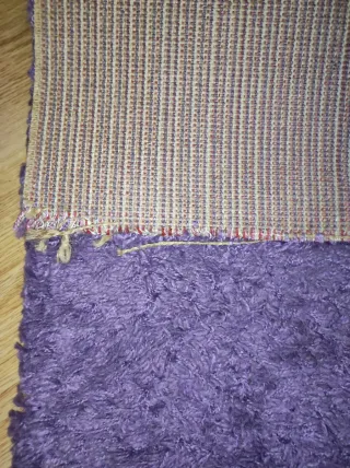 2 Alfombras dormitorio moradas