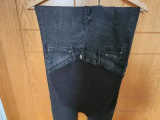 Pantalón premamá skinny negro