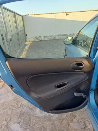 Peugeot 206 2003
