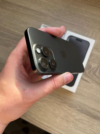 iPhone 15 Pro 128GB Negro Titanio