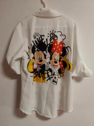 Camisa de chica talla 44-46 de Italy moda nueva.