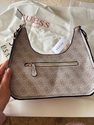 Bolso Guess Beige y Dorado