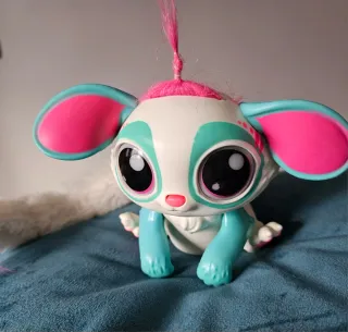 Muñeco Lil'l Gleemerz Amiglow