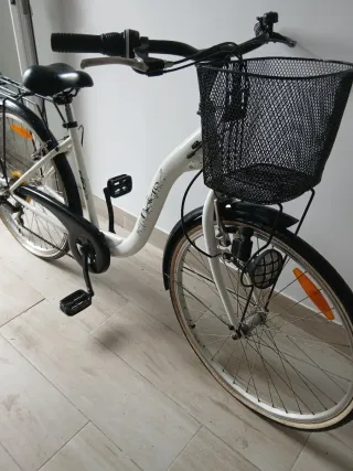 Bicicleta Paseo Mujer 6 Marchas