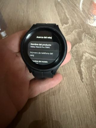 Samsung Galaxy Watch 5 Pro  Con protector puesto