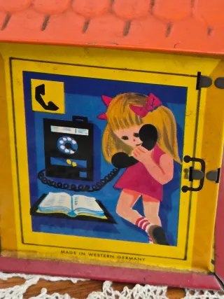 Hucha antigua PTT casa de hojalata,juguete antiguo