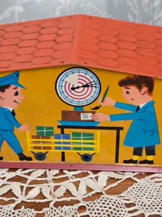 Hucha antigua PTT casa de hojalata,juguete antiguo