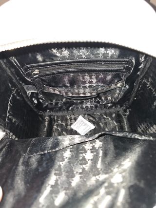 Mochila Karl Lagerfeld Blanca y Plateada