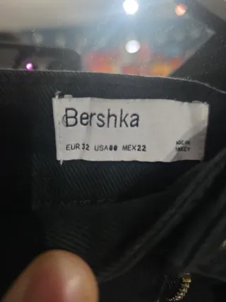 Pantalón Bershka Negro Talla 32