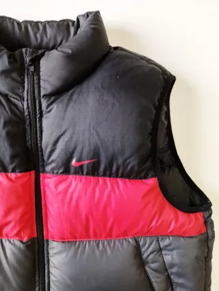 Chaleco acolchado Nike Negro y Rojo